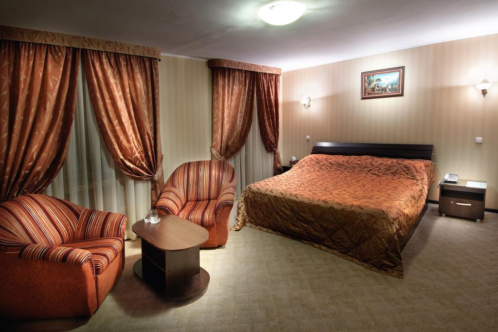 Hotel Edem Karagandy Стая снимка