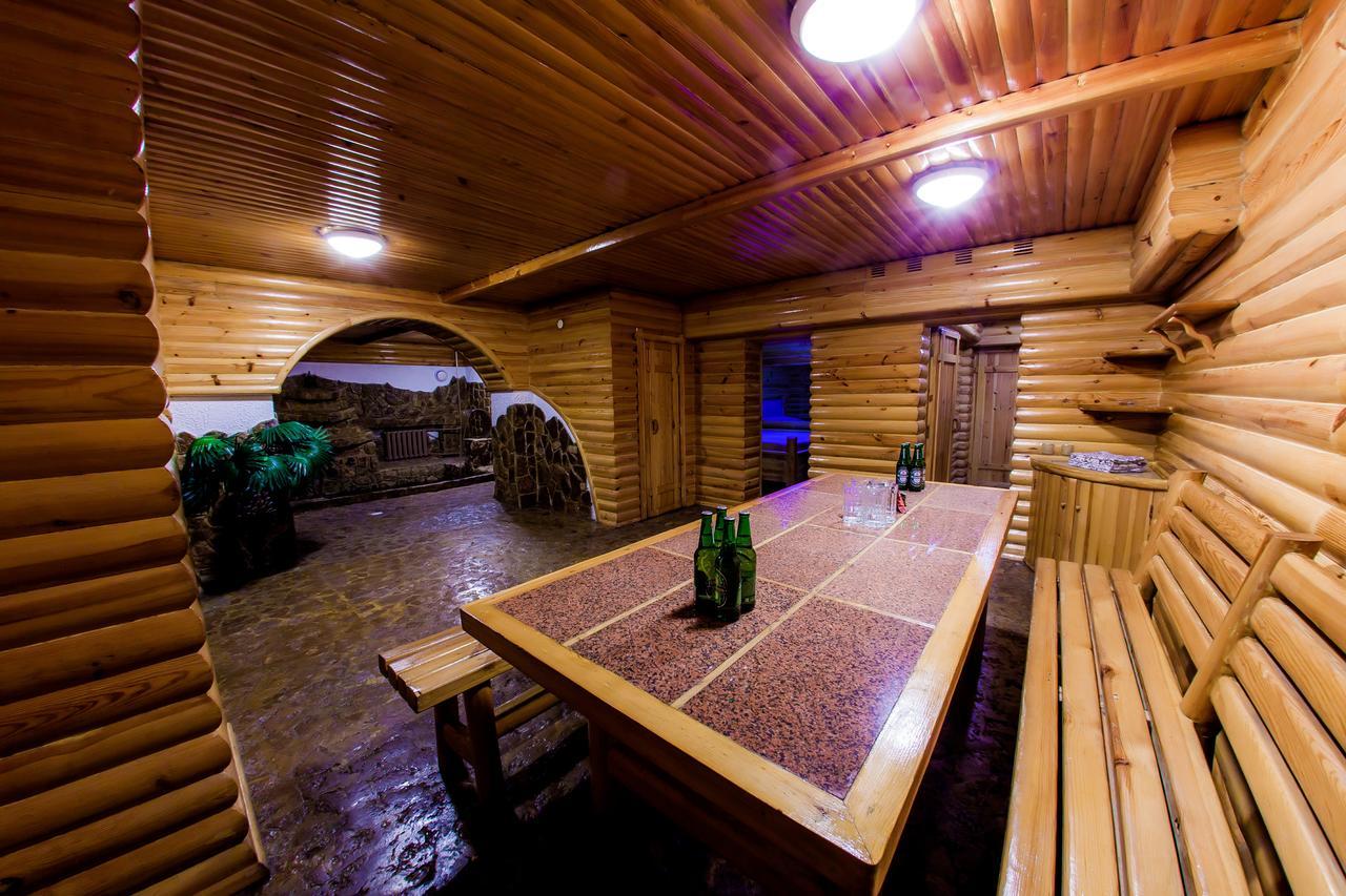 Hotel Edem Karagandy Екстериор снимка