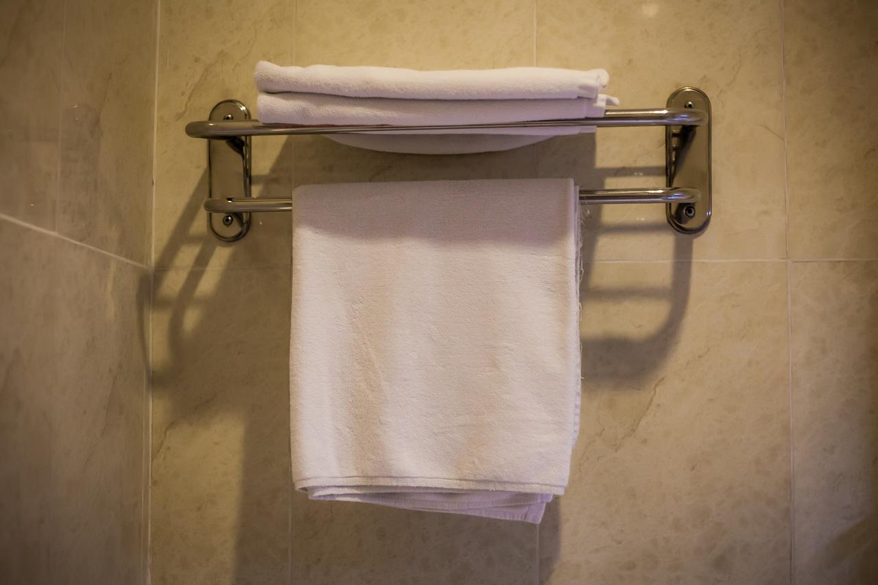 Hotel Edem Karagandy Екстериор снимка